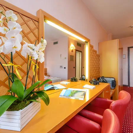 Hotel Oliveto Desenzano del Garda