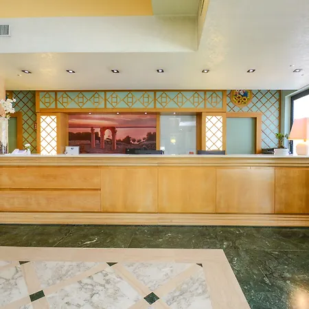 Hotel Oliveto 4*