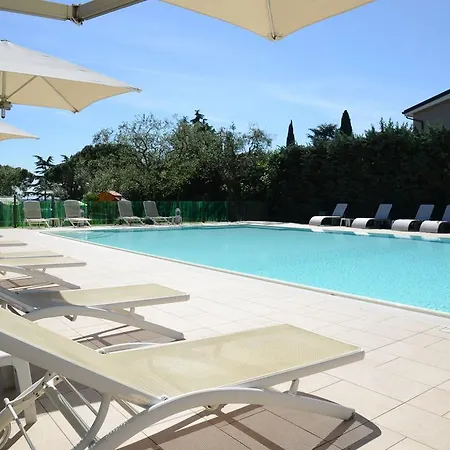 Oliveto Hotel 4*