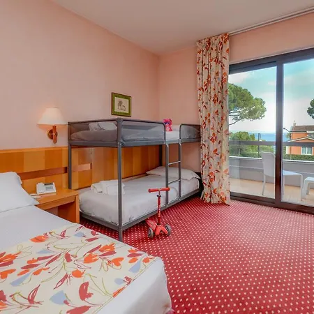 Oliveto 4*