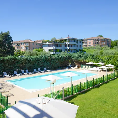 Hotel Oliveto 4*